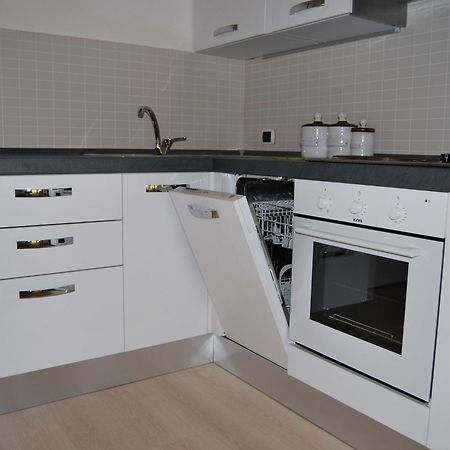 Appartement Residenza Finestra Sul Parco à Comano Terme Chambre photo